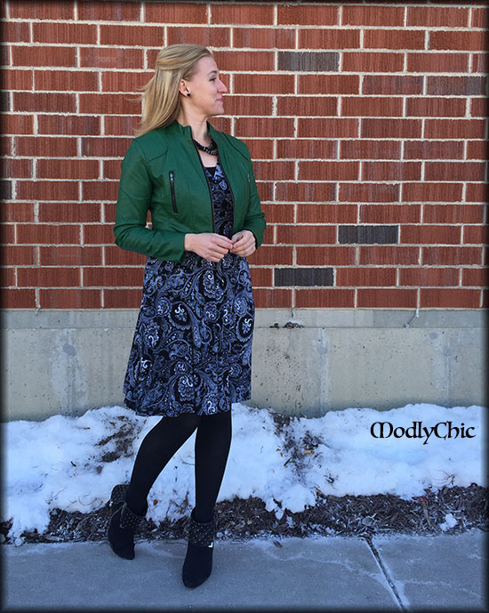 karina-dress-black-white-pattern1