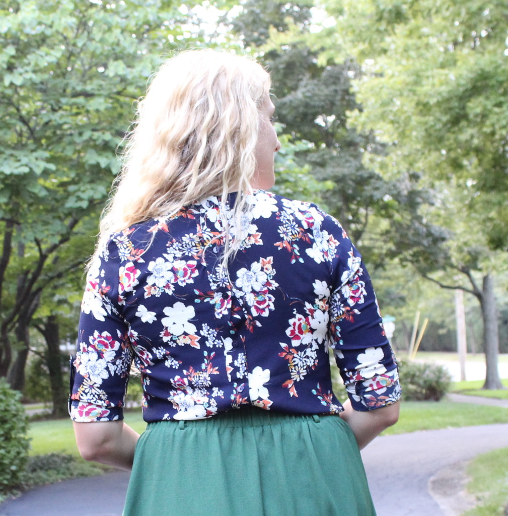 green-midi-skirt-navy-floral-shirt10